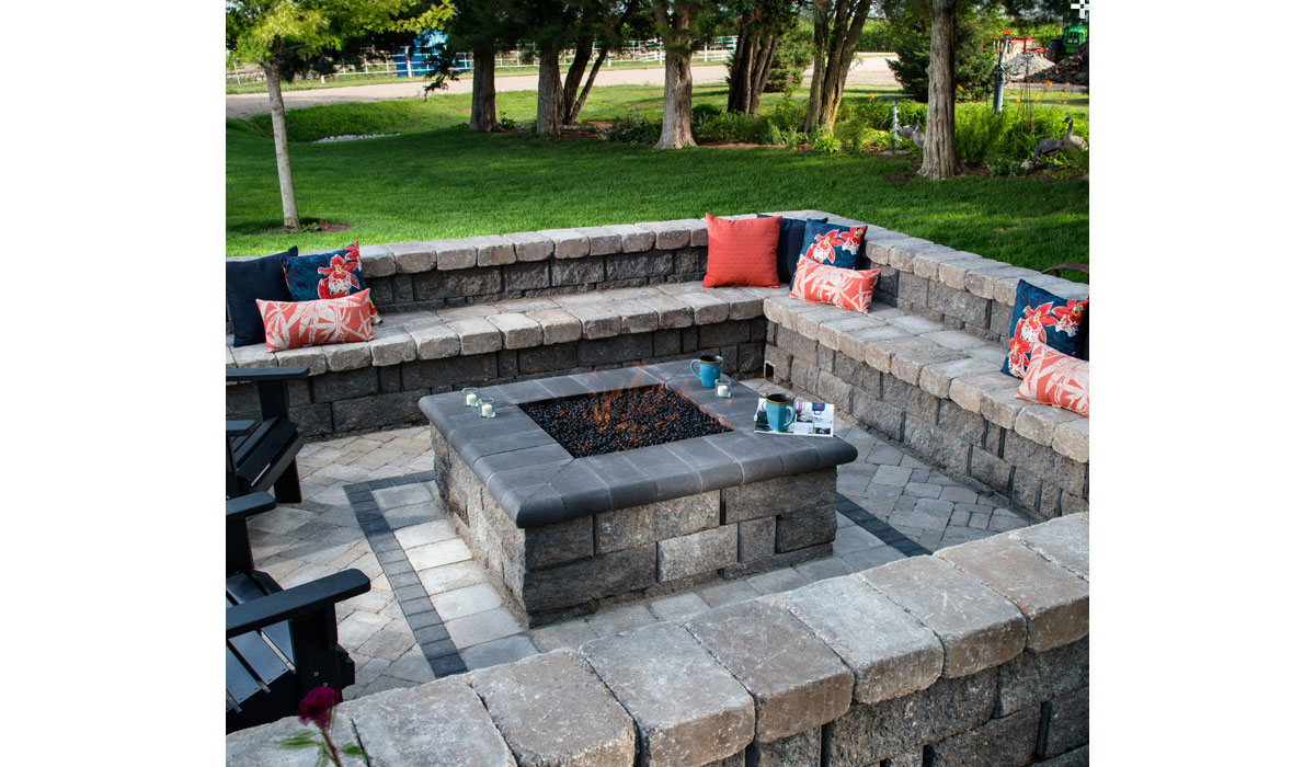 Firepit with Wrap Around Stone Wall and Seating